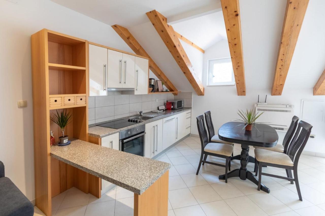 Emily Apartment Sudurad Bagian luar foto