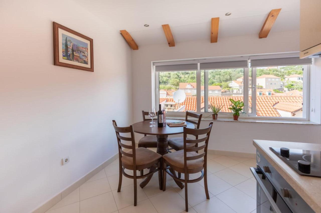 Emily Apartment Sudurad Bagian luar foto