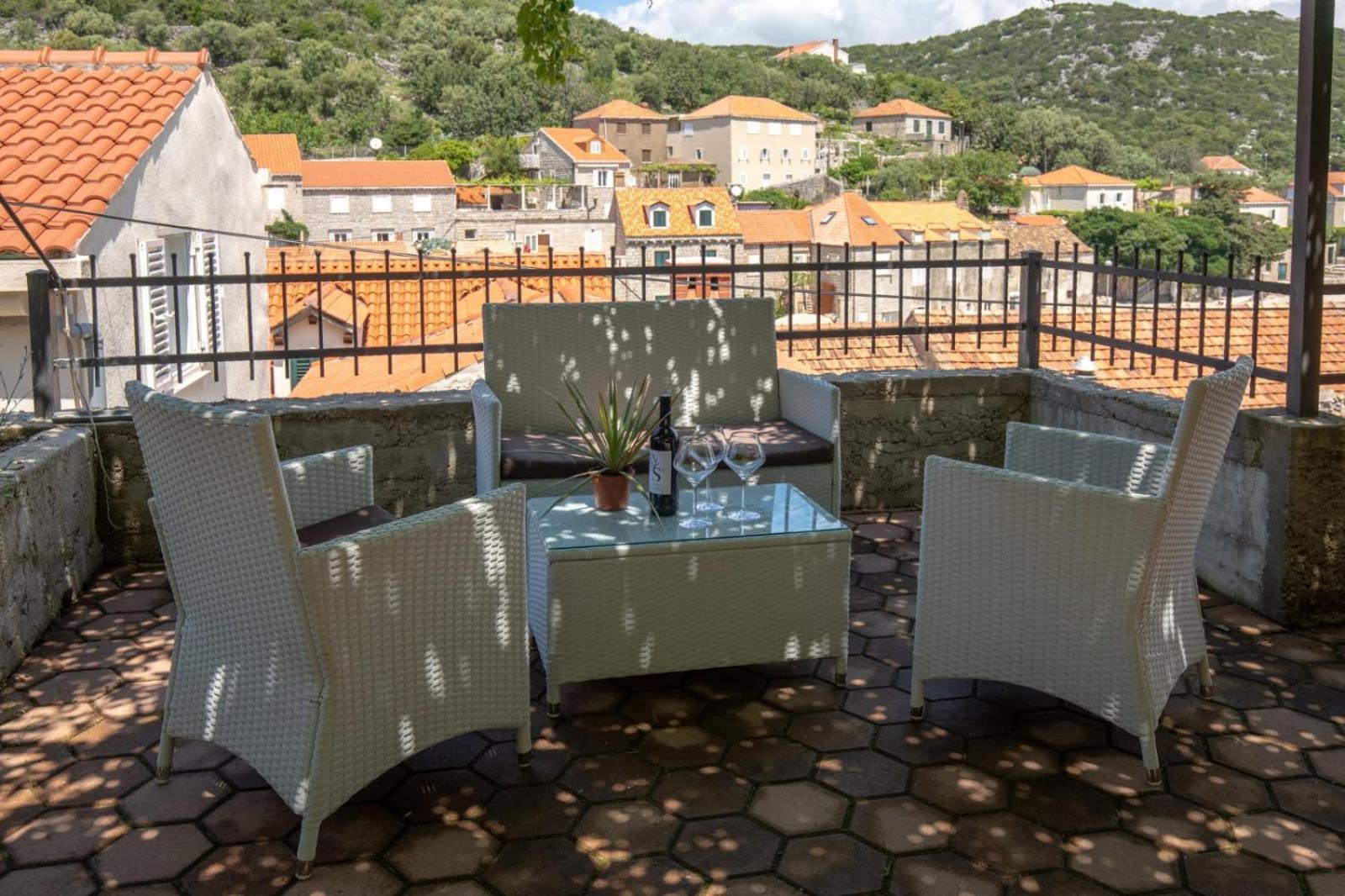 Emily Apartment Sudurad Bagian luar foto